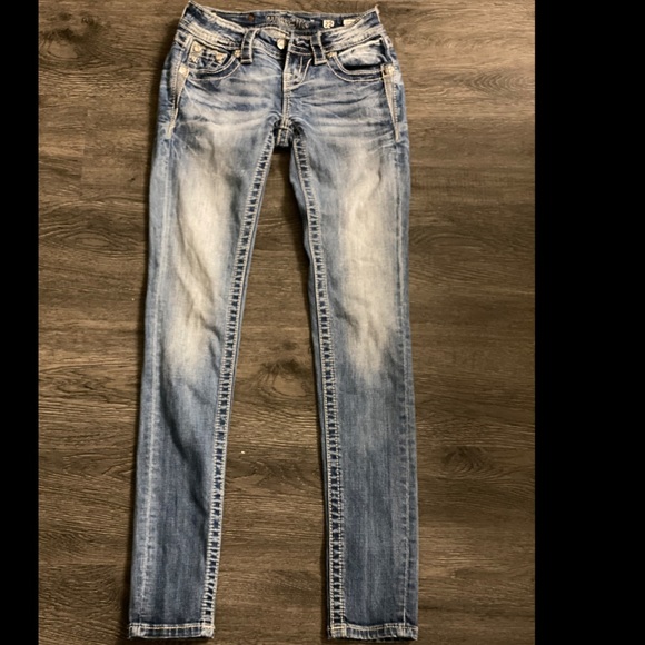 Miss Me Jeans - Picture 4 of 4